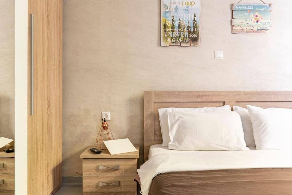 Cute Full Apt W/Backyard In Paleo Faliro Atenas Exterior foto